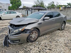 Kia Optima LX 2.4L 4 2012