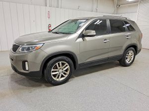 Kia Sorento LX 2.4L 4 2015