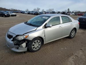 Toyota Corolla BASE 1.8L 4 2010