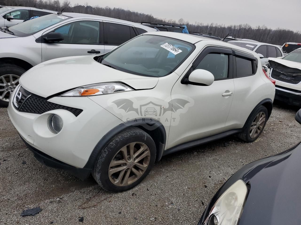Nissan Juke S 1.6L 4 2013