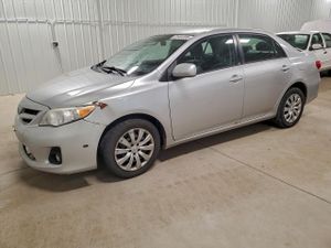 Toyota Corolla BASE 1.8L 4 2012