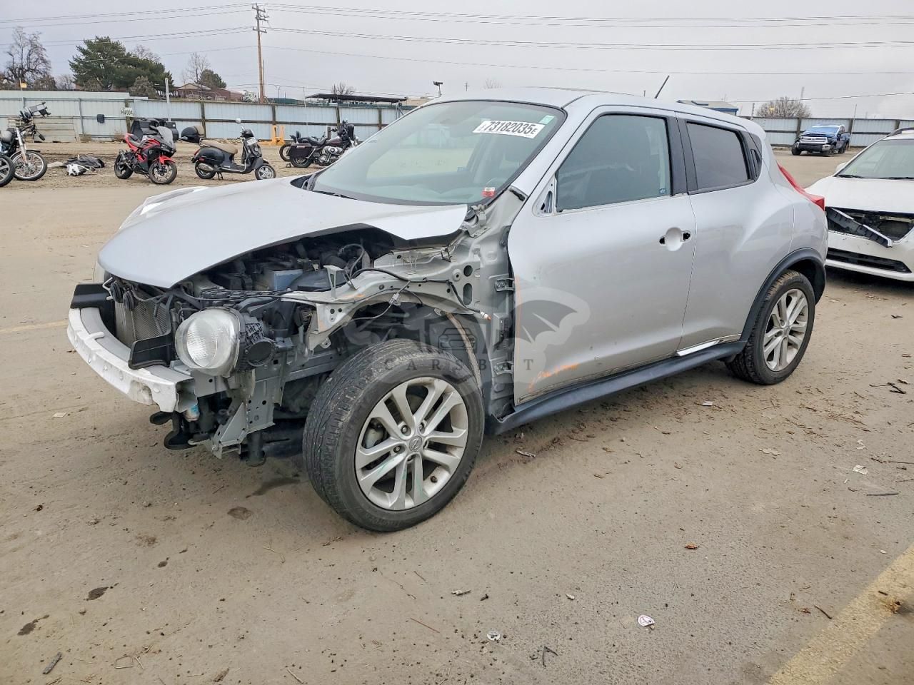 Nissan Juke S 1.6L 4 2013