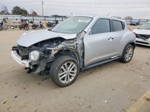 Nissan Juke S 1.6L 4 2013