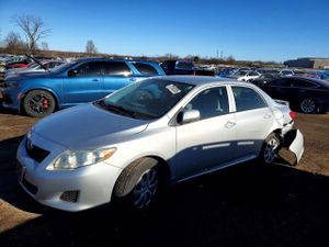 Toyota Corolla BASE 1.8L 4 2010