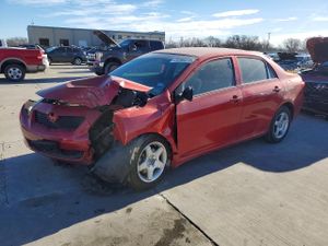 Toyota Corolla BASE 1.8L 4 2010