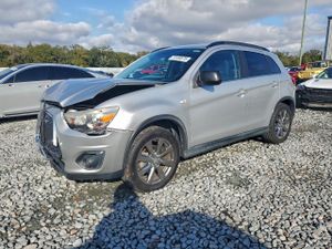 Mitsubishi Outlander LE 2.0L 4 2013