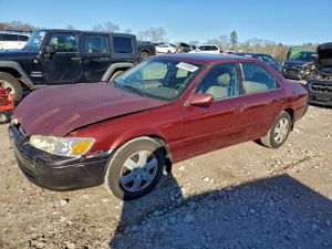 Toyota Camry CE 2.2L 4 2000