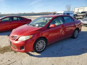 Toyota Corolla BASE 1.8L 4 2013