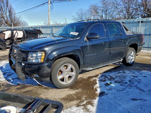 Chevrolet Avalanche LT 5.3L 8 2011