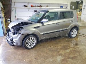 Kia Soul + 2.0L 4 2012