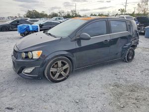 Chevrolet Aveo (Sonic) RS 1.4L 4 2014