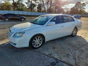 Toyota Avalon XL 3.5L 6 2006