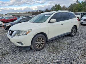 Nissan Pathfinder S 3.5L 6 2015