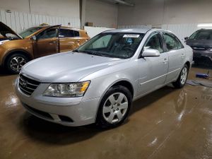 Hyundai Sonata GLS 2.4L 4 2010