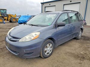 Toyota Sienna CE 3.5L 6 2007