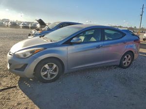 Hyundai Elantra SE 1.8L 4 2015