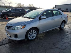 Toyota Corolla BASE 1.8L 4 2013