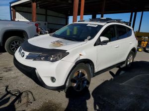Toyota Rav4 XLE 2.5L 4 2014