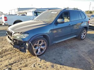 BMW X5 XDRIVE35I 3.0L 6 2012