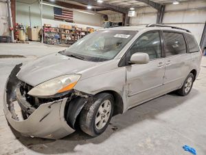 Toyota Sienna XLE 3.5L 6 2007