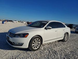 Volkswagen Passat SEL 2.5L 5 2012
