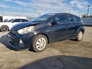 Toyota Prius 1.5L 4 2013
