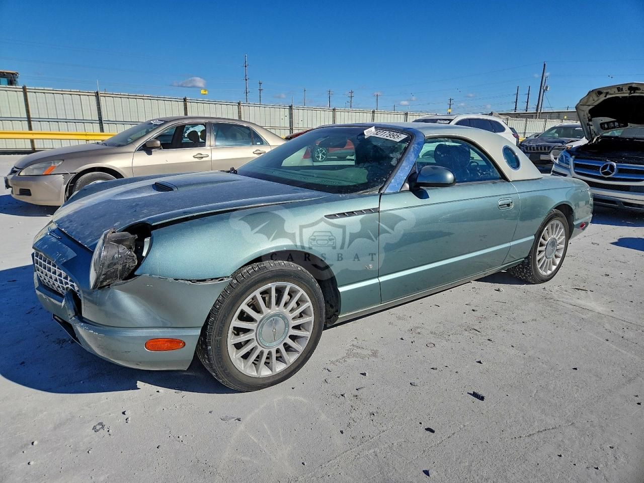 Ford Thunderbird PACIFIC COAST 3.9L 8 2004
