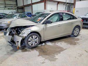 Chevrolet Cruze LS 1.8L 4 2013
