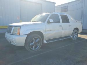 Cadillac Escalade EXT 6.0L 8 2003