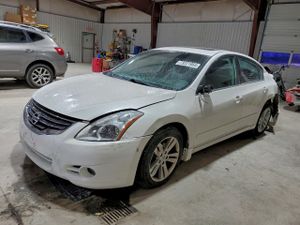 Nissan Altima SR 3.5L 6 2010