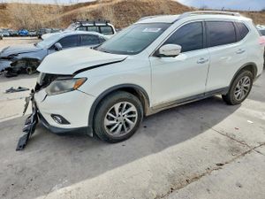 Nissan Rogue S 2.5L 4 2015