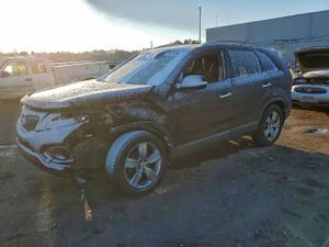 Kia Sorento EX 3.5L 6 2013