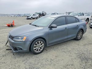 Volkswagen Jetta 2.5L 5 2013