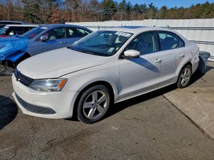 Volkswagen Jetta TDI 2.0L 4 2014