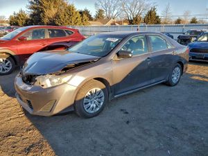 Toyota Camry HYBRID 2.5L 4 2014
