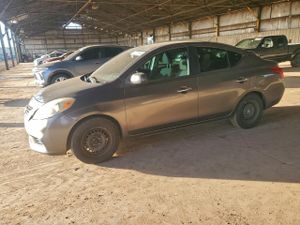 Nissan Versa S 1.6L 4 2012