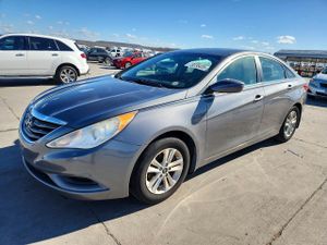 Hyundai Sonata GLS 2.4L 4 2012