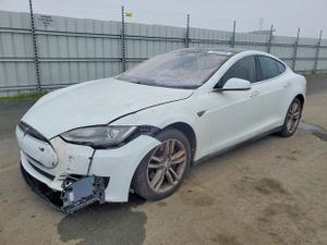 Tesla Model S 2013