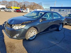 Toyota Camry HYBRID 2.5L 4 2012