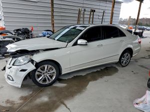 Mercedes-Benz E 550 5.5L 8 2010