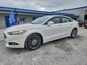 Ford Fusion SE 2.0L 4 2014