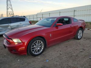 Ford Mustang 3.7L 6 2013