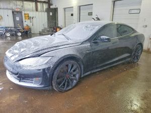 Tesla Model S 2015