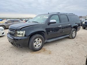 Chevrolet Suburban C1500 LT 5.3L 8 2011