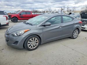 Hyundai Elantra GLS 1.8L 4 2013