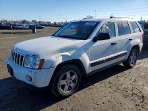 Jeep Grand Cherokee LAREDO 3.7L 6 2005