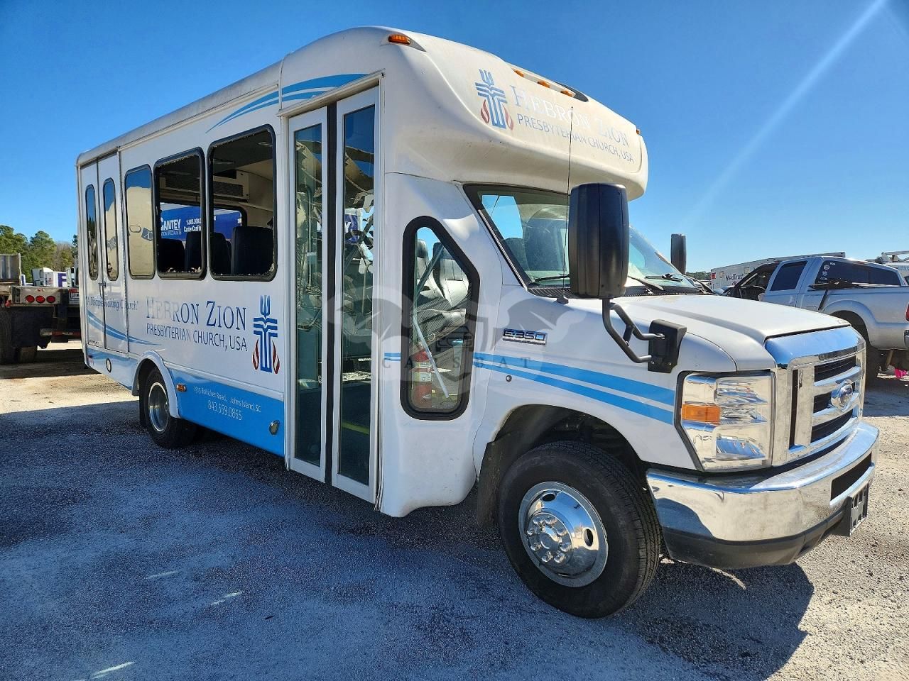 Ford Econoline E350 SUPER DUTY CUTAWAY VAN 6.8L 10 2018