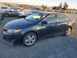 Toyota Camry 2.5L 4 2014