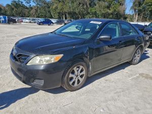 Toyota Camry BASE 2.5L 4 2011
