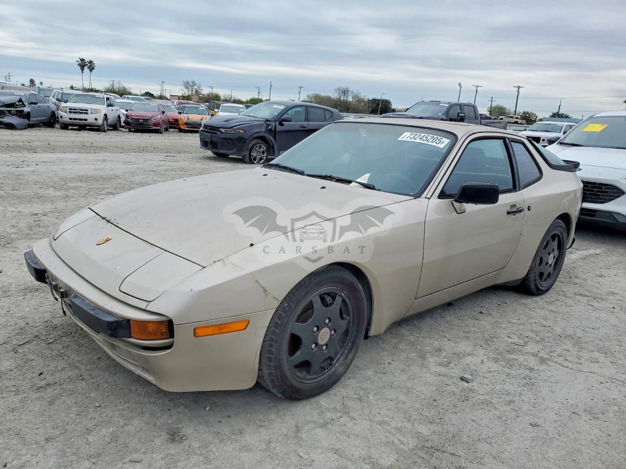 Porsche 944 2.5L 4 1987